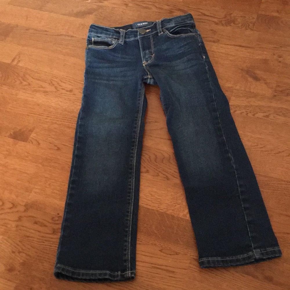 Old Navy 5T straight cut jeans NWOT